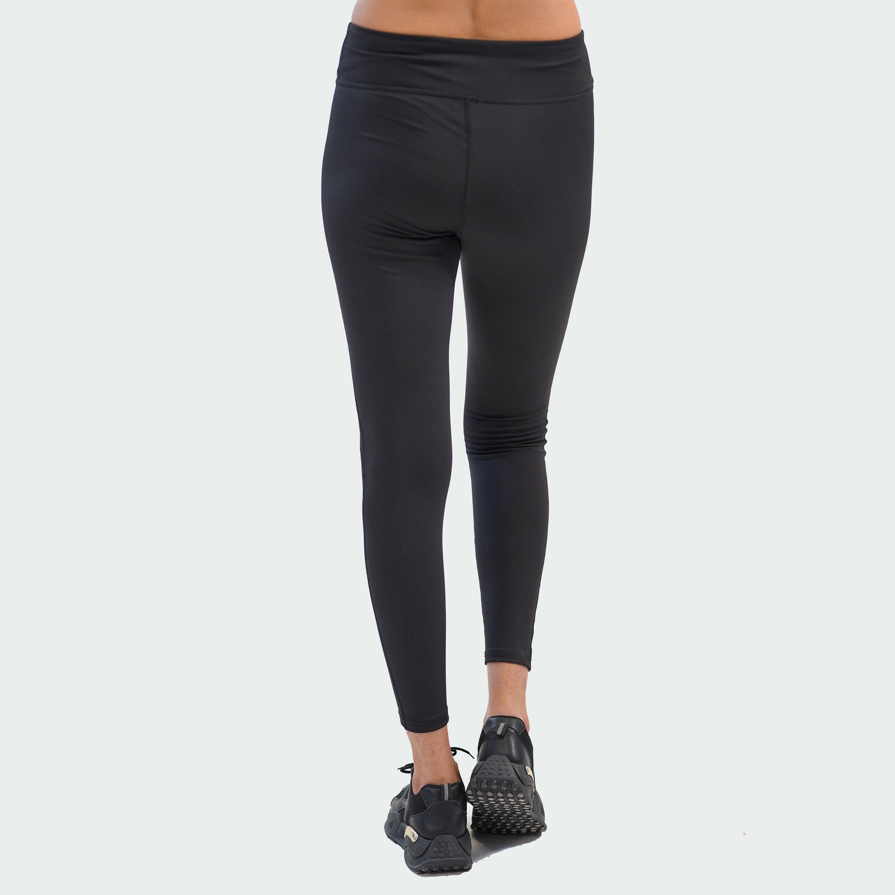 Serve Yoga Set - Black